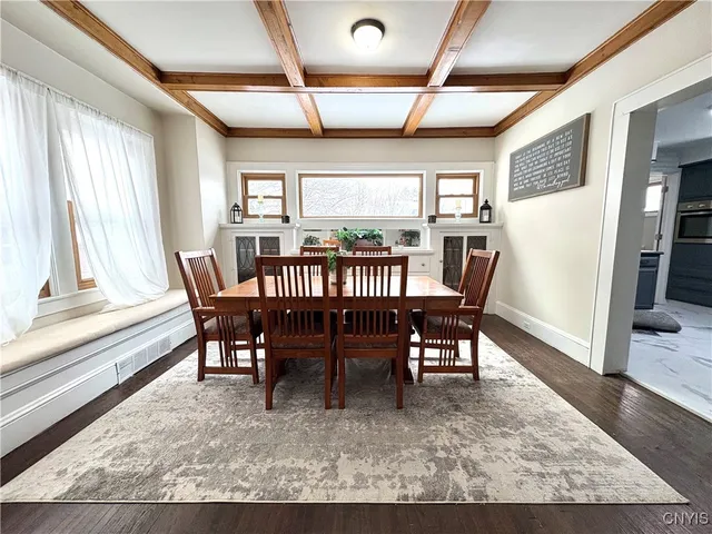 $2,300 | 124 Curtis Place, Auburn, NY 13021