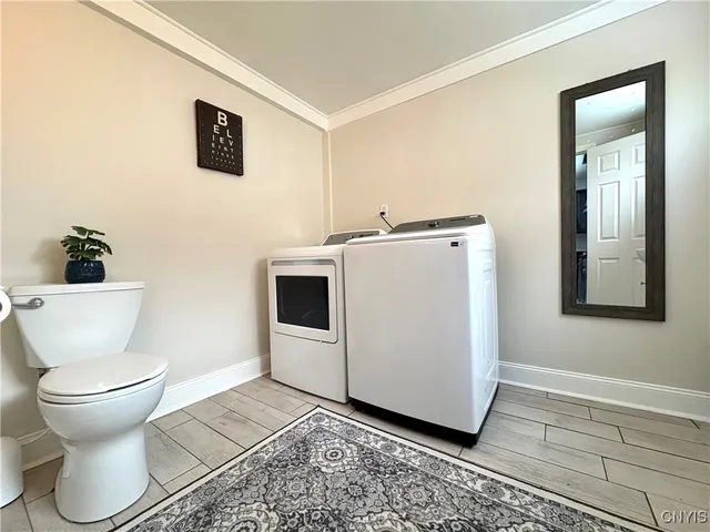 $2,300 | 124 Curtis Place, Auburn, NY 13021