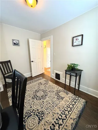 $2,300 | 124 Curtis Place, Auburn, NY 13021