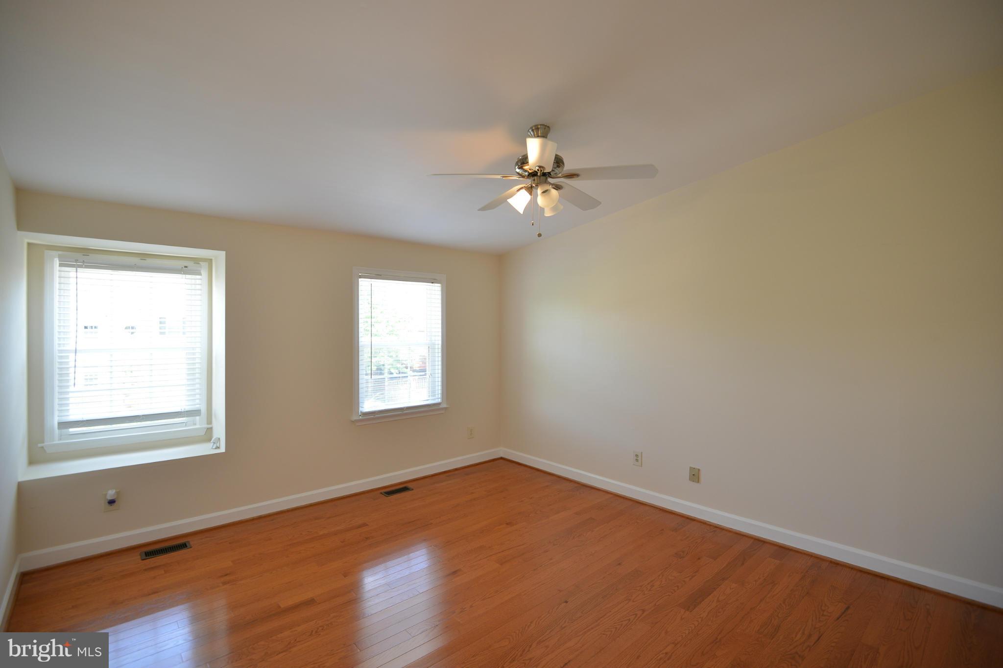 8037 Merry Oaks Court Vienna, VA 22182 - Photo 19 of 30 Bedroom (Master)