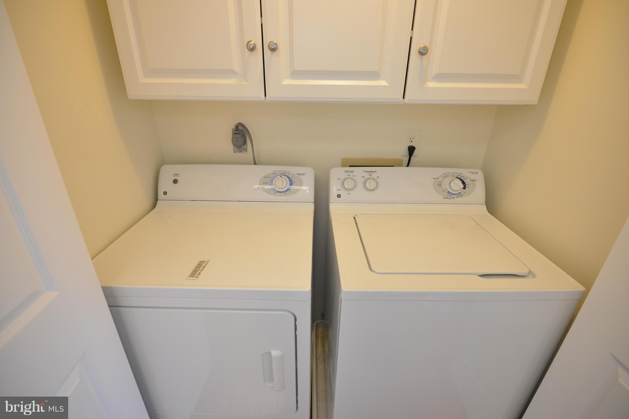 8037 Merry Oaks Court Vienna, VA 22182 - Photo 23 of 30 Laundry