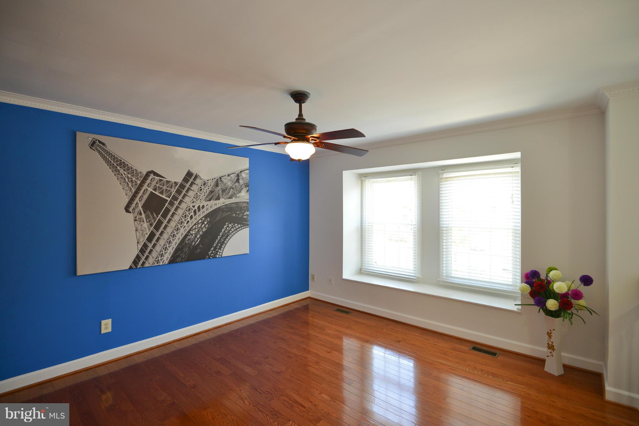 8037 Merry Oaks Court Vienna, VA 22182 - Photo 4 of 30 Living Room
