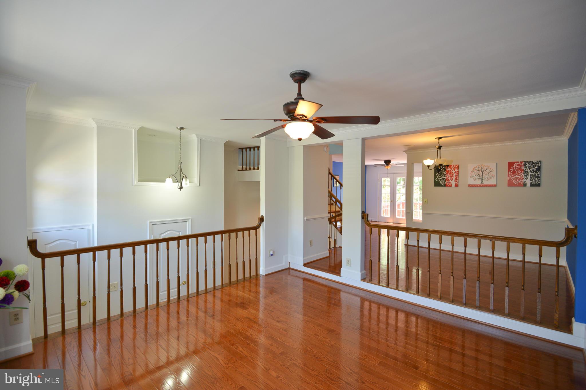 8037 Merry Oaks Court Vienna, VA 22182 - Photo 6 of 30 Living Room
