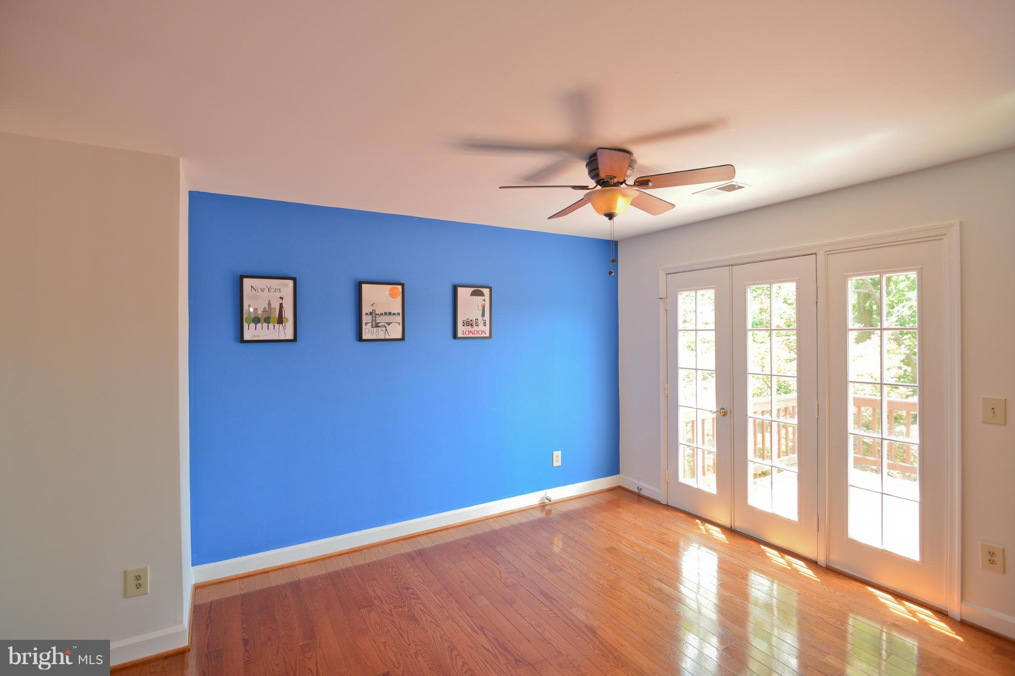 8037 Merry Oaks Court Vienna, VA 22182 - Photo 10 of 30 Family Room