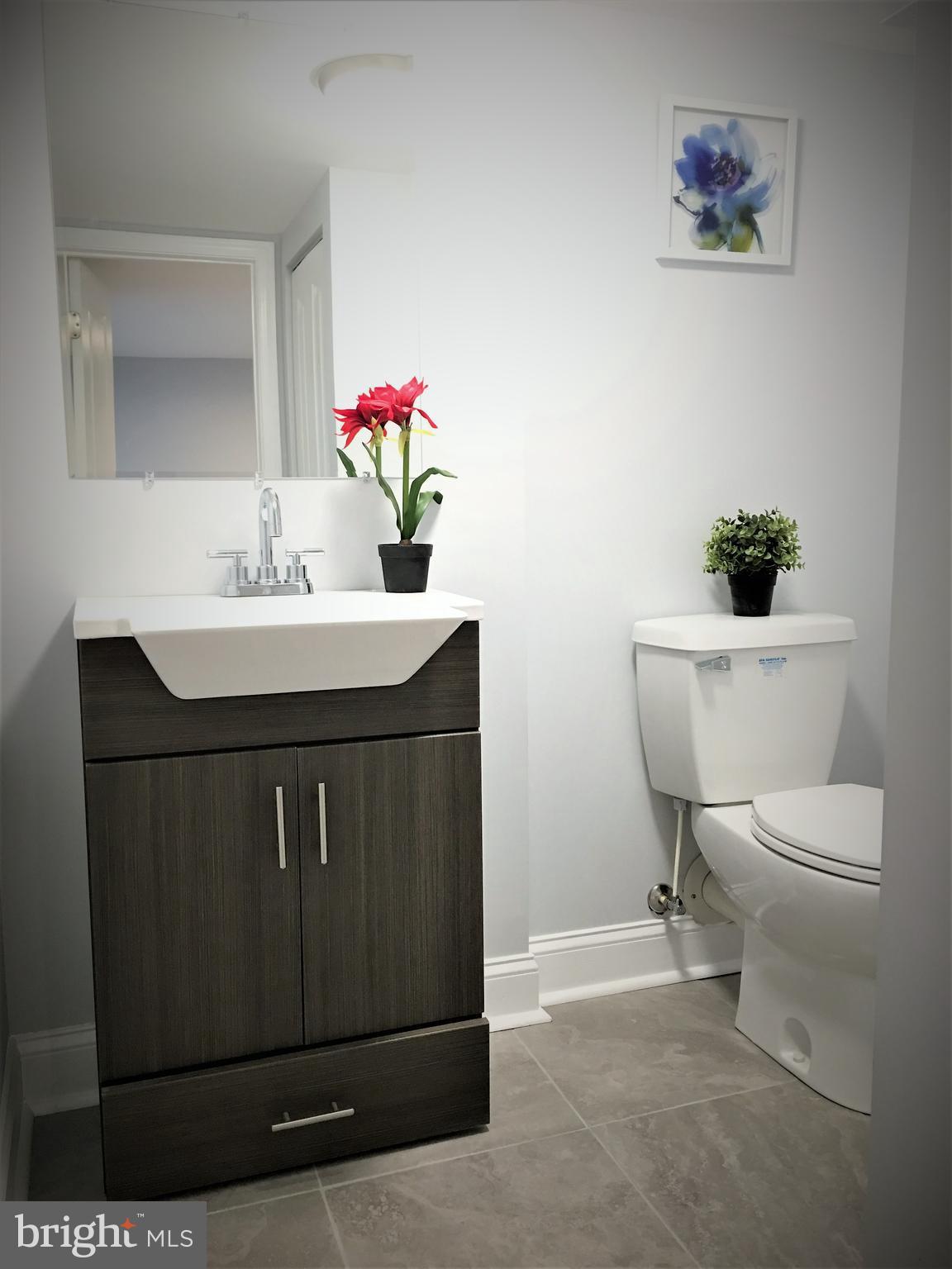 3304 Willoughby Road Baltimore, MD 21234 - Photo 17 of 25 Bath