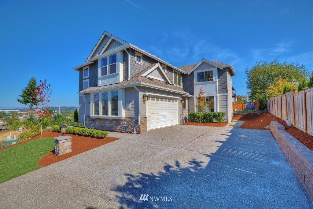 1408 Davis Avenue South Renton, WA 98055 - Photo 1 of 7 Gallery Image 1