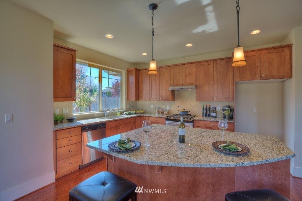 1408 Davis Avenue South Renton, WA 98055 - Photo 4 of 7 Gallery Image 4