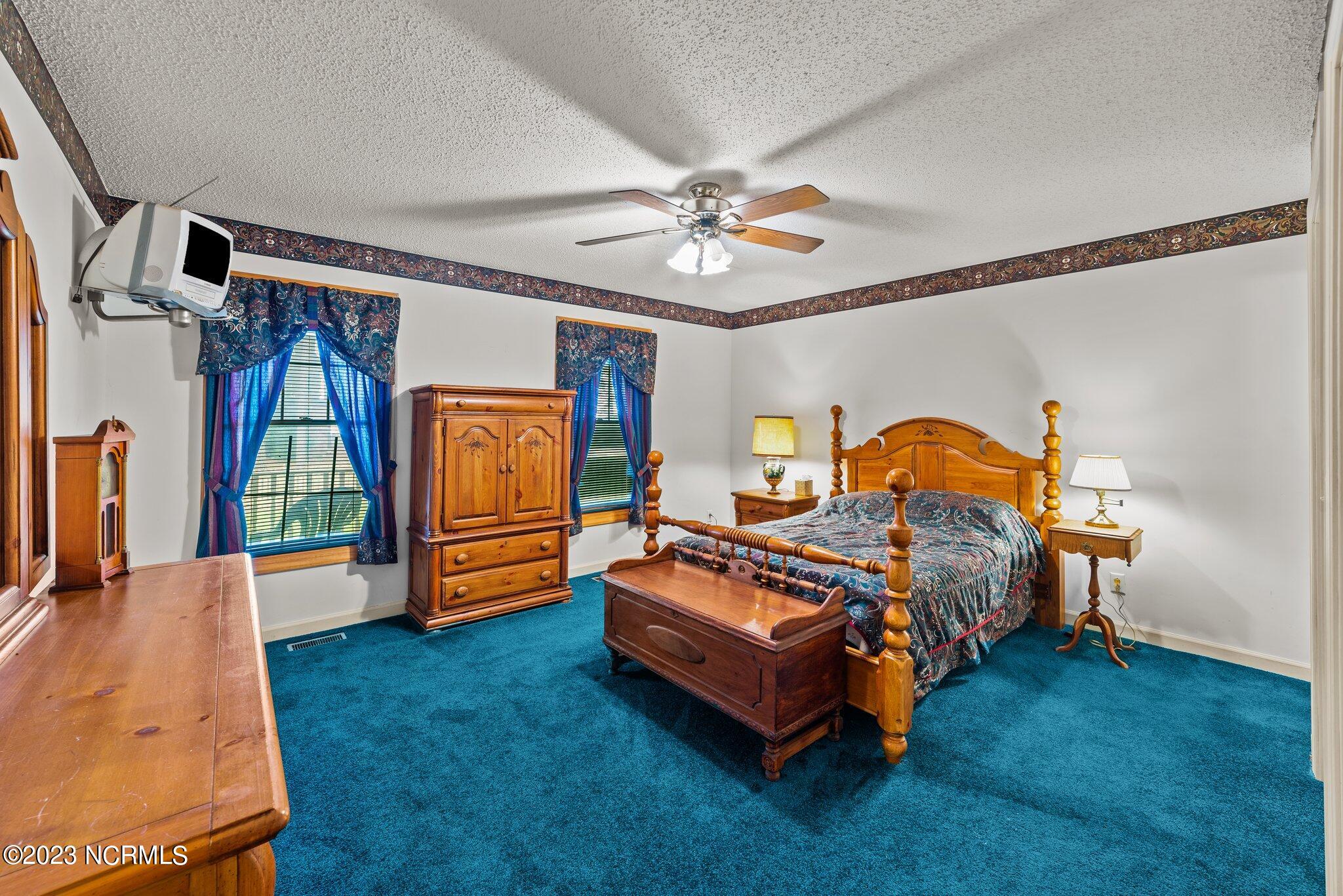 257 Pine Tree Path Bath, NC 27808 - Photo 13 of 34 Master Bedroom