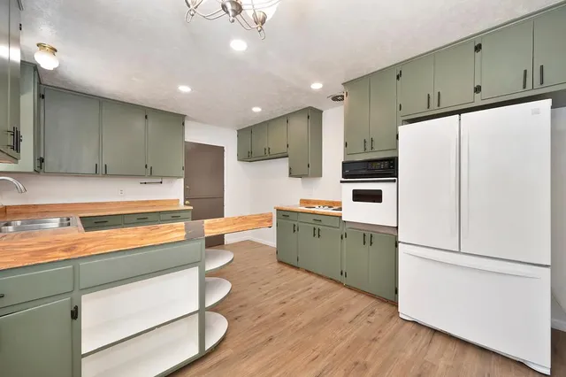 $375,000 | 16935 Lake Arthur Road, Applegate, CA 95703