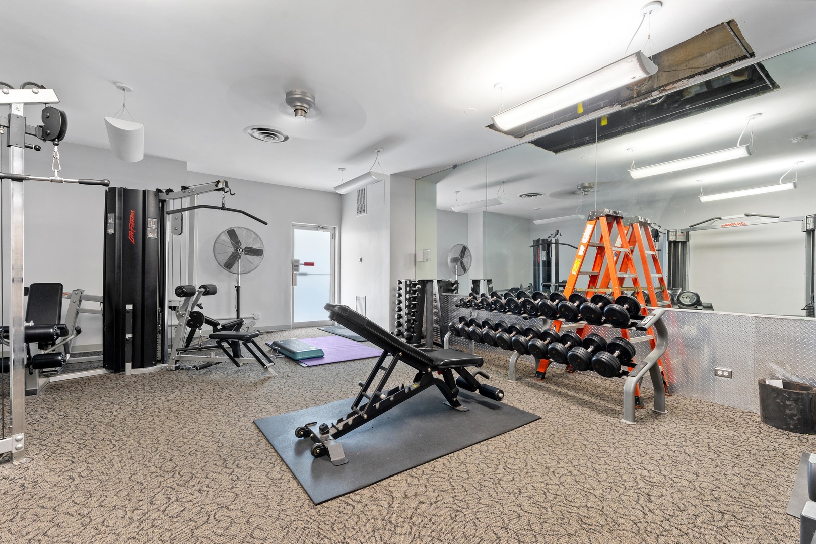 6301 North Sheridan Road, Unit 10G Chicago, IL 60660 - Photo 20 of 26