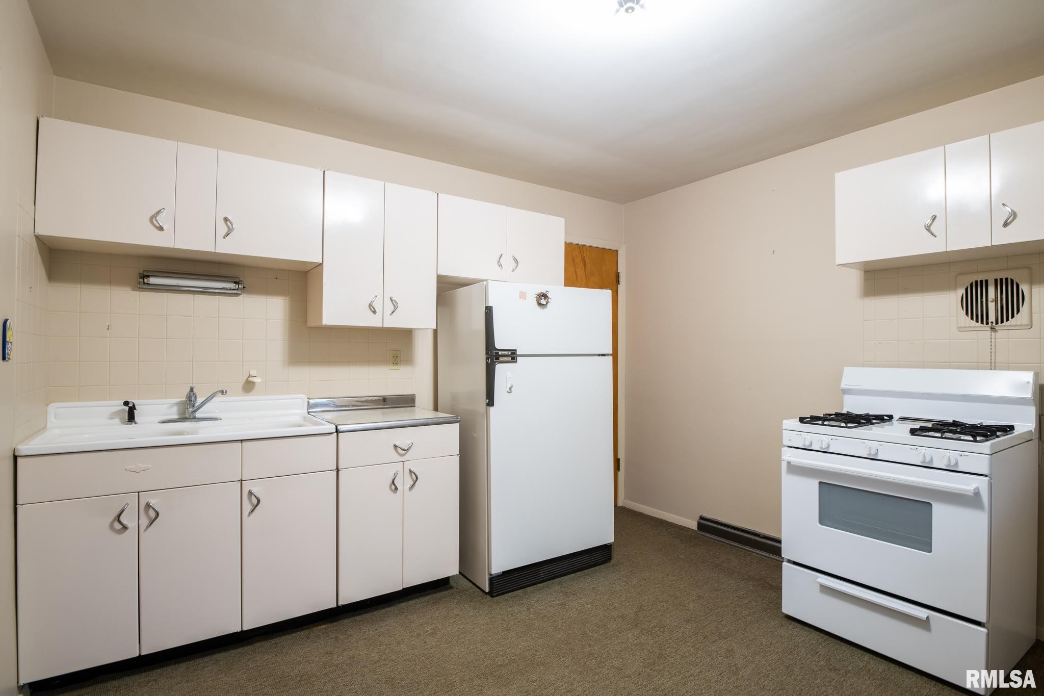 124 Brookview Road East Peoria, IL 61611 - Photo 23 of 36 Gallery Image 23