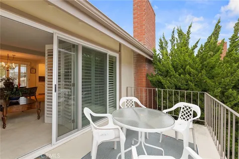 $595,000 | 22875 Nadine Circle, Unit B, Torrance, CA 90505