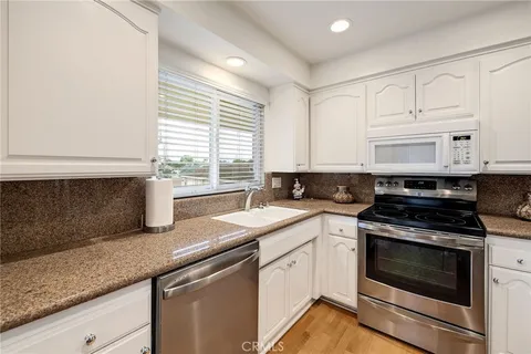 $595,000 | 22875 Nadine Circle, Unit B, Torrance, CA 90505