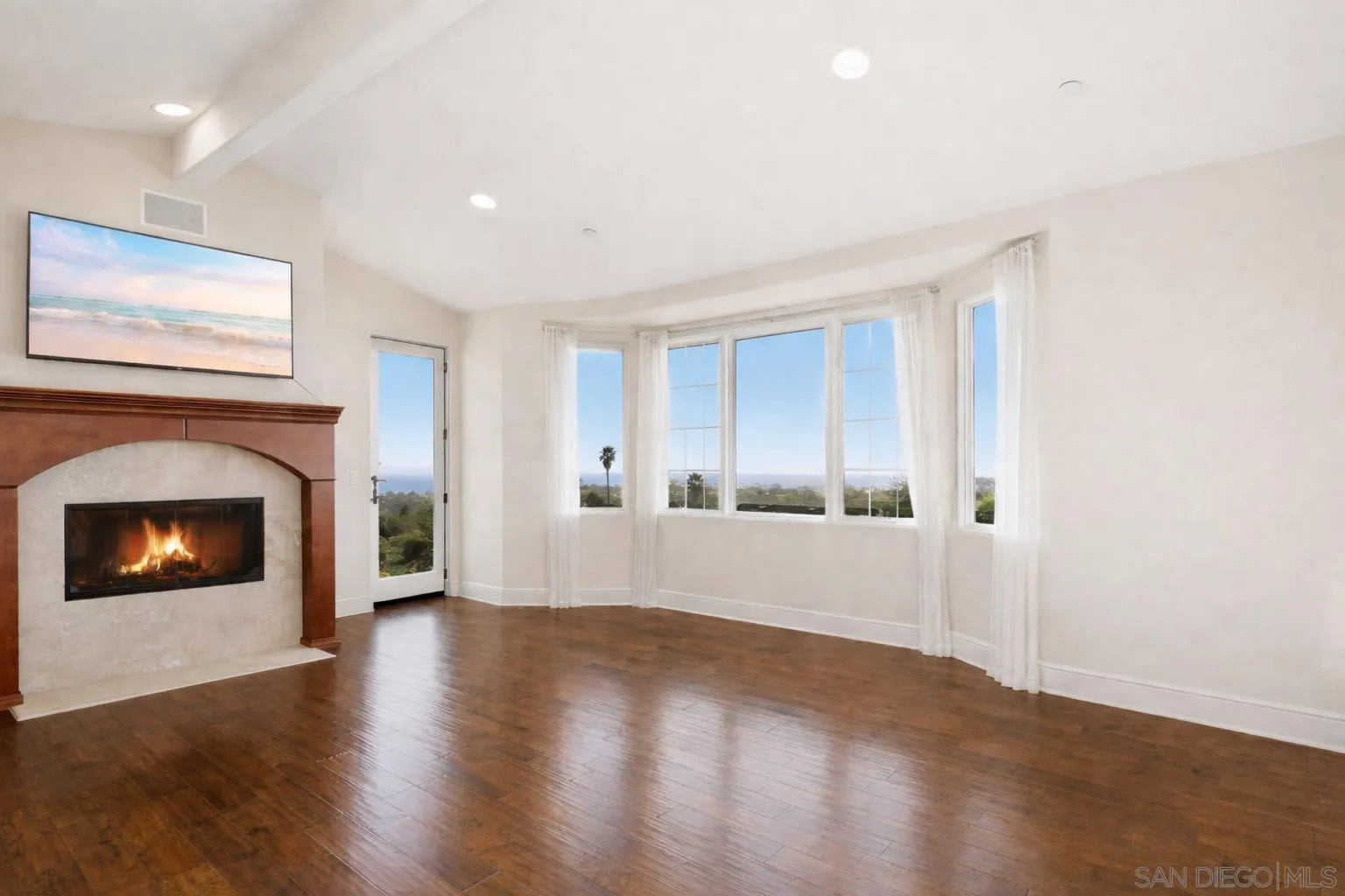 1690 Gascony Road Encinitas, CA 92024 - Photo 16 of 43 Digitally enhanced to show no furniture and white paint.