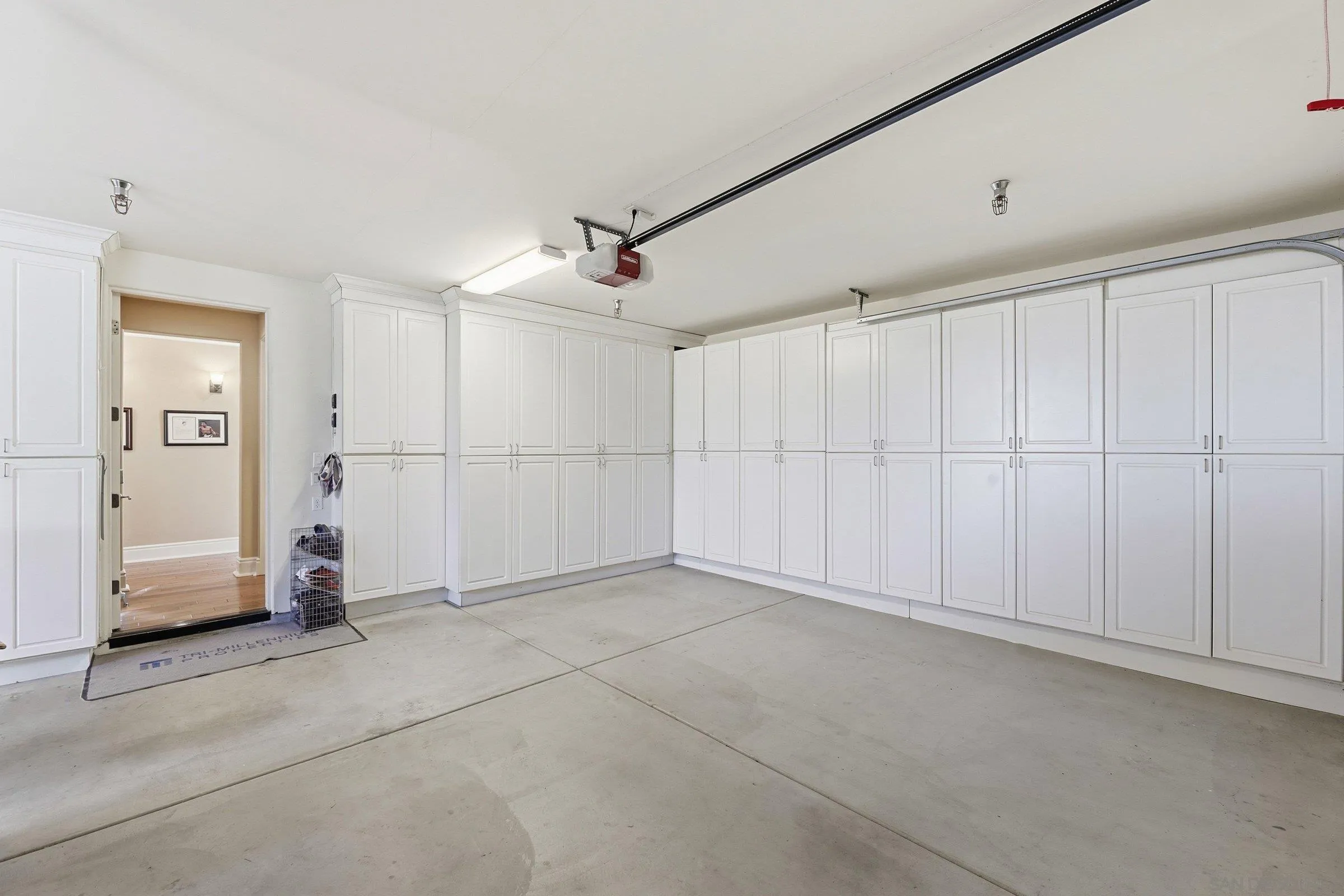 1690 Gascony Road Encinitas, CA 92024 - Photo 37 of 43