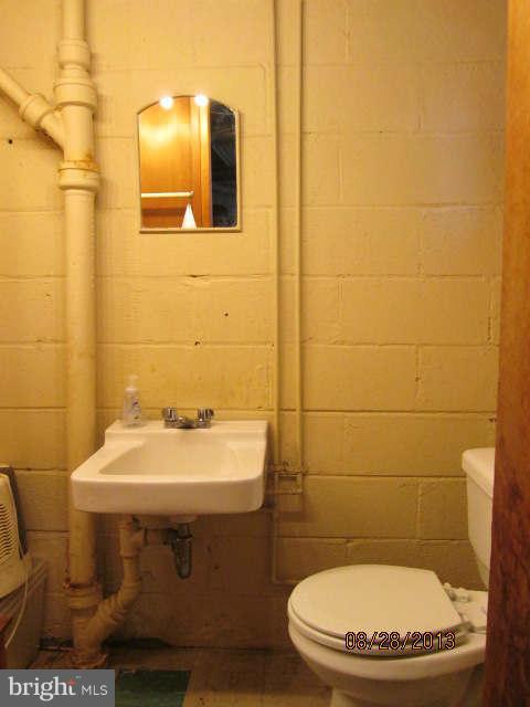 1318 Kenton Road Baltimore, MD 21234 - Photo 18 of 23 Bath