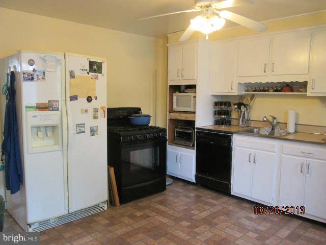 1318 Kenton Road Baltimore, MD 21234 - Photo 5 of 23 Kitchen