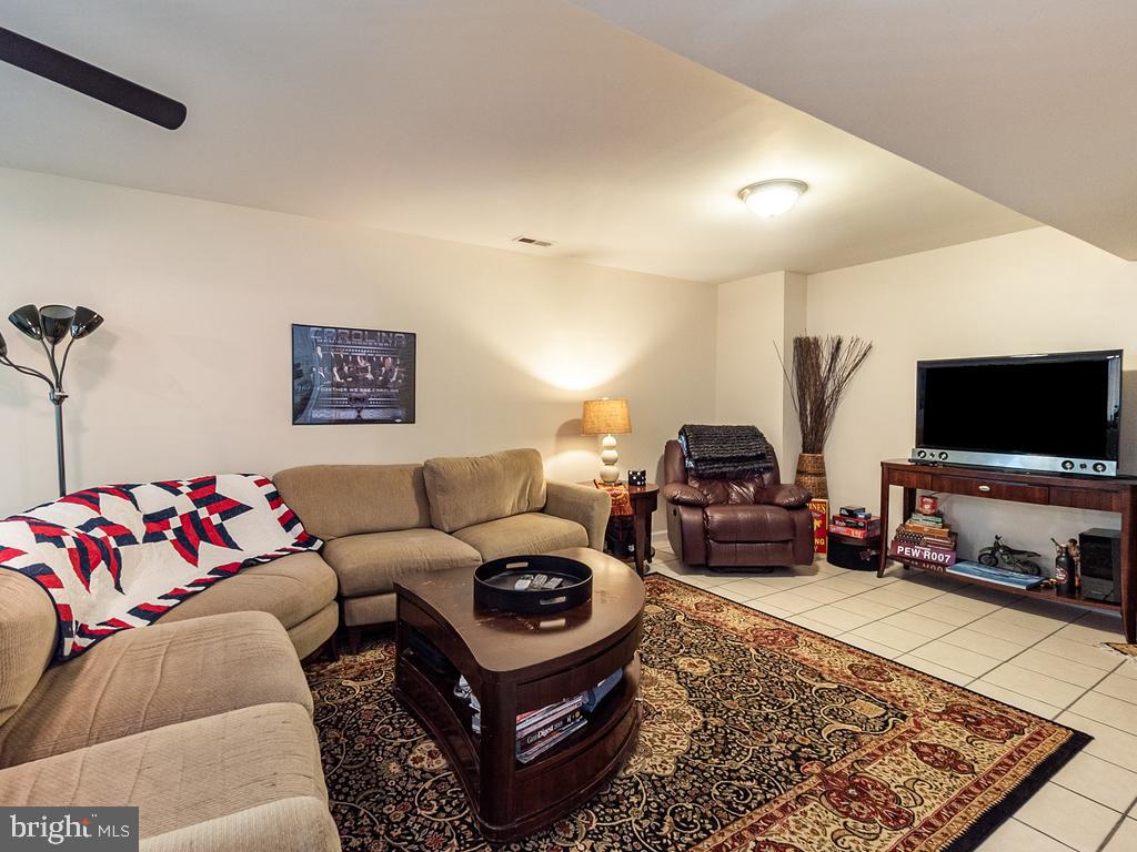 7313 Cloverhill Road Spotsylvania, VA 22551 - Photo 23 of 31 Gallery Image 23