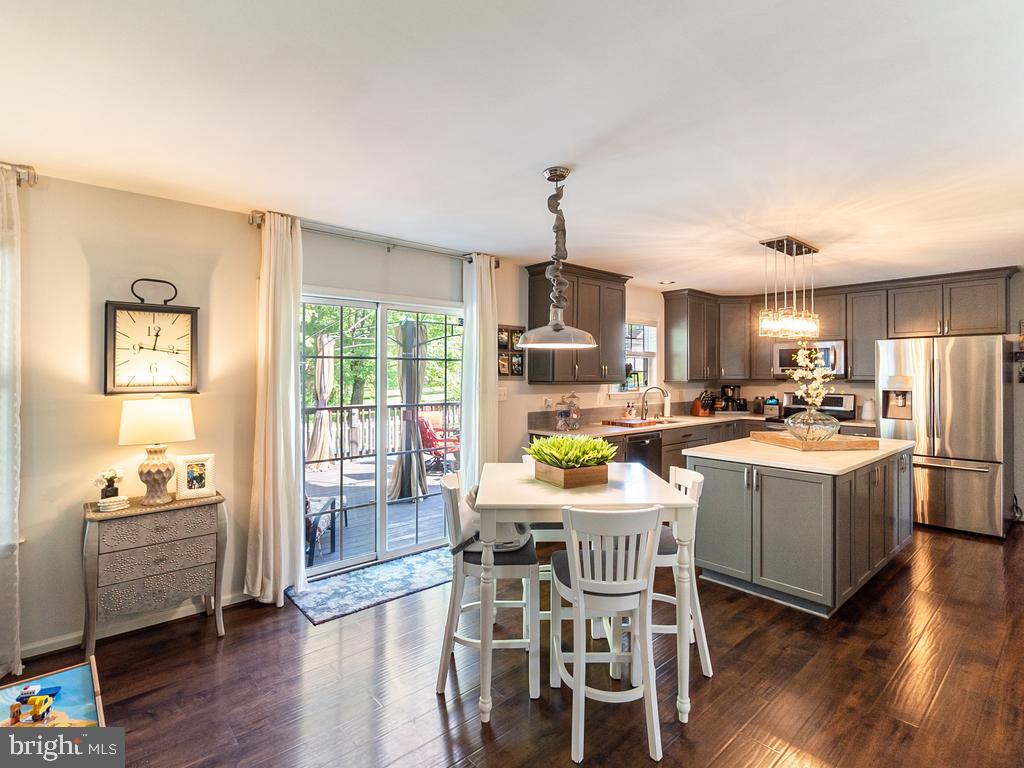 7313 Cloverhill Road Spotsylvania, VA 22551 - Photo 6 of 31 Gallery Image 6