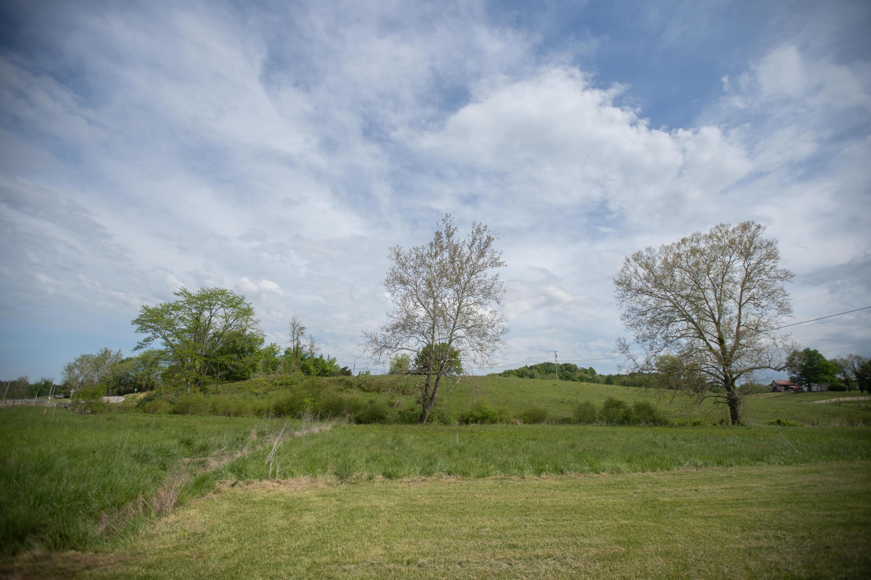 7457 Chase Road Albany, OH 45710 - Photo 18 of 19 DSC02575