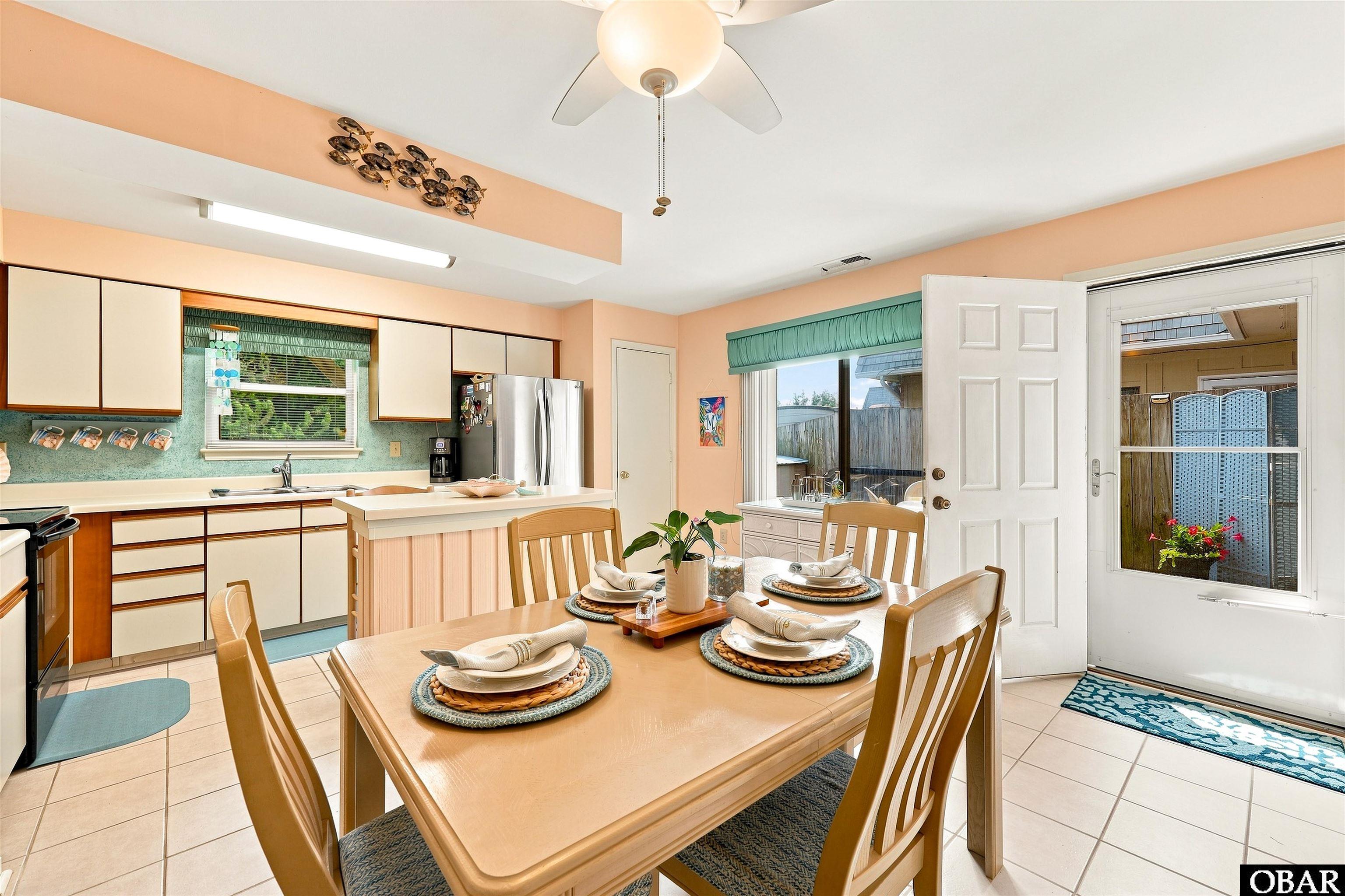 607 Angler Way, Unit 607 Kitty Hawk, NC 27949 - Photo 11 of 38 Gallery Image 11