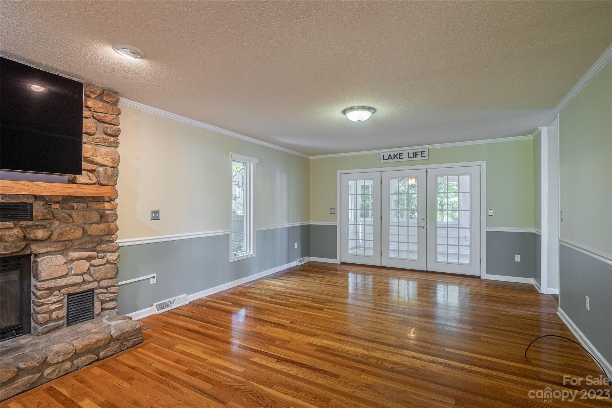 6045 Powder Point Drive Hickory, NC 28601 - Photo 8 of 41 Gallery Image 8