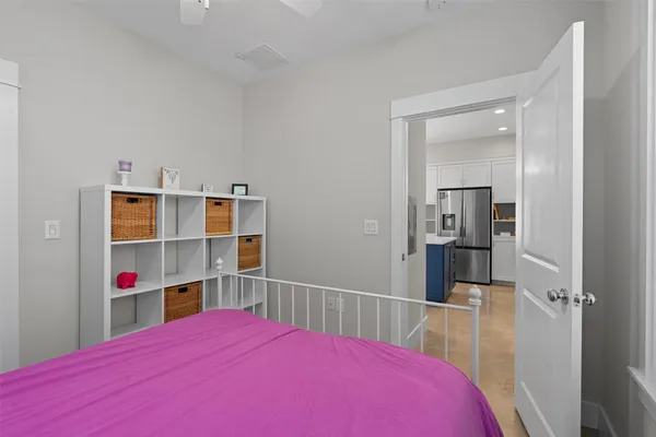 $2,600 | 1809 Chestnut Avenue, Unit 2, Austin, TX 78702