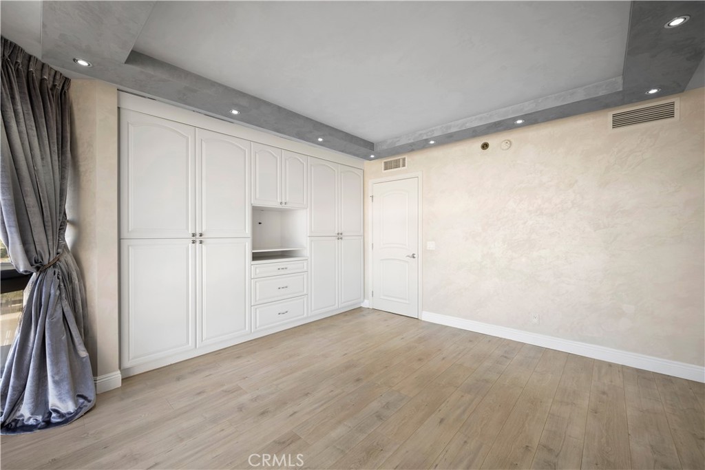 222 Monterey Road, Unit 904 Glendale, CA 91206 - Photo 21 of 35