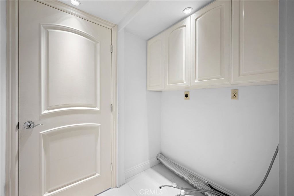 222 Monterey Road, Unit 904 Glendale, CA 91206 - Photo 24 of 35