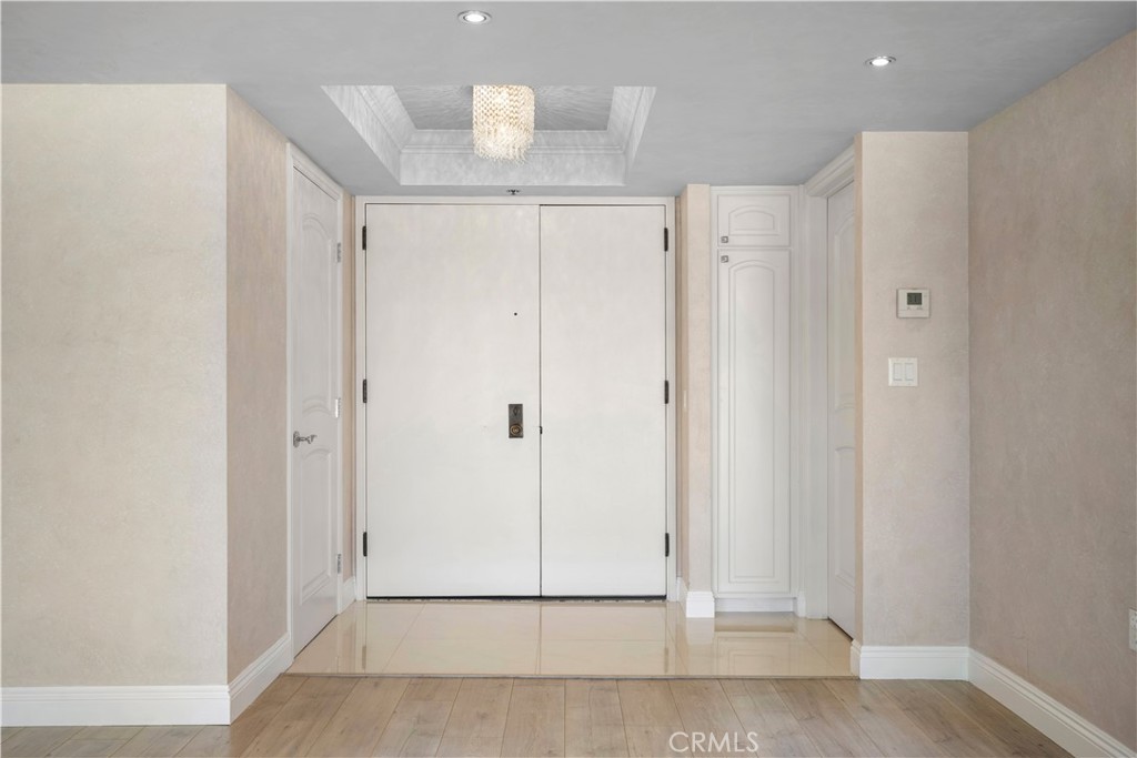 222 Monterey Road, Unit 904 Glendale, CA 91206 - Photo 3 of 35