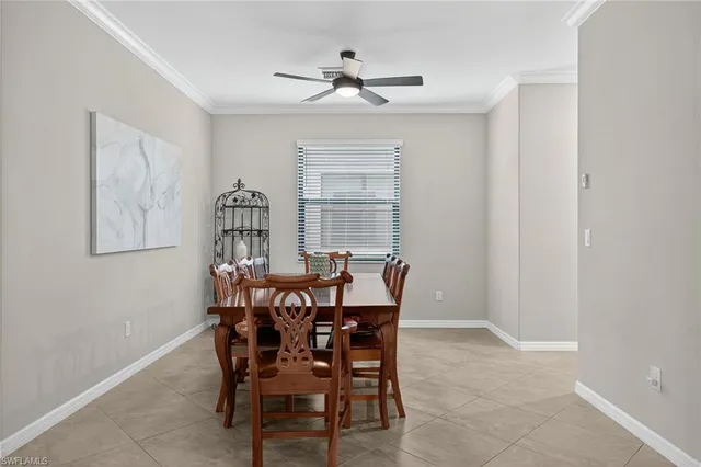 $975,000 | 9442 Greenleigh Court, Naples, FL 34120