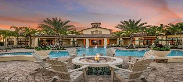 $975,000 | 9442 Greenleigh Court, Naples, FL 34120