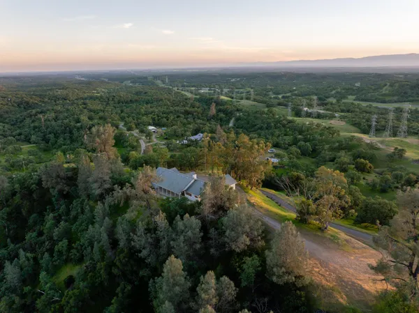 $615,000 | 16785 Billy Lane, Red Bluff, CA 96080