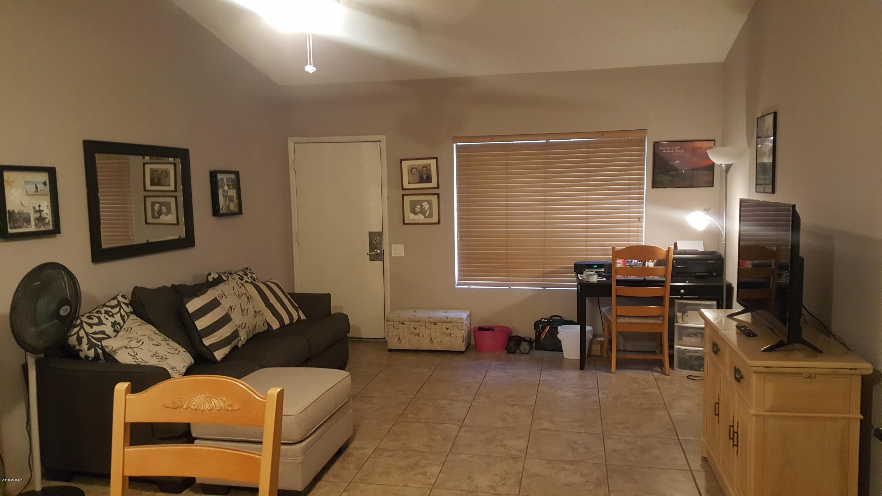 4236 East Carson Road Phoenix, AZ 85042 - Photo 3 of 23 20180712_185351