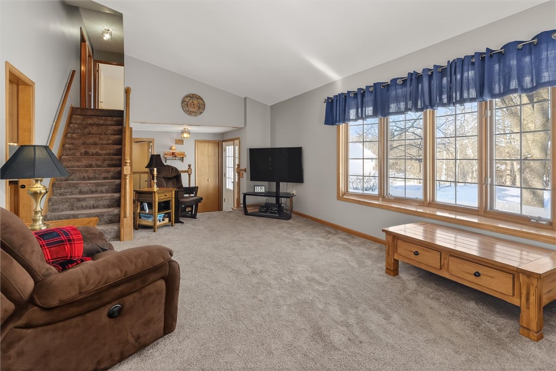 6 Shelter Cove Riga, NY 14428 - Photo 12 of 50