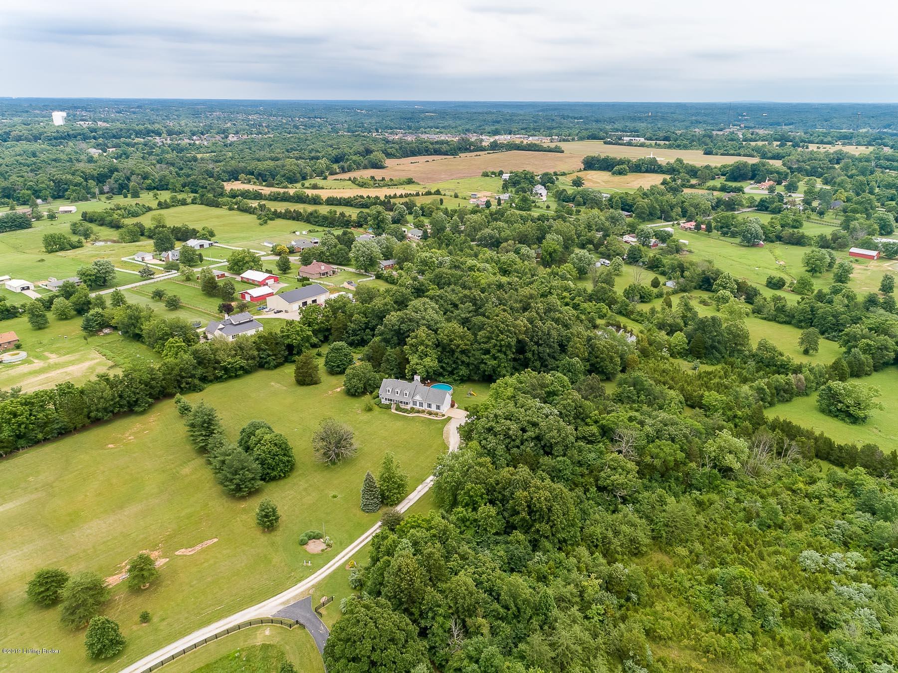 9411 Frohlich Road Louisville, KY 40291 - Photo 8 of 64 0089411 Frohlich Rd - INTERNET