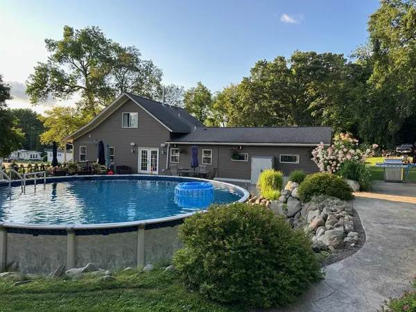 $429,900 | 520 North Hamilton Street, St. Croix Falls, WI 54024