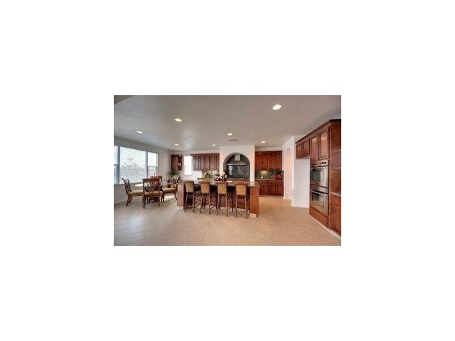 6620 Eagle Ridge Court Gilroy, CA 95020 - Photo 4 of 9 Gallery Image 4