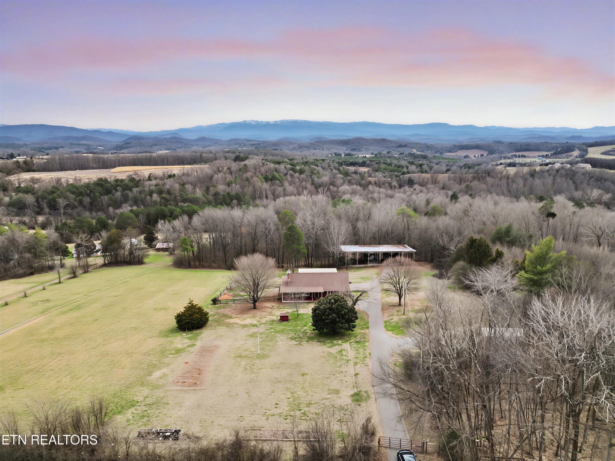 6239 North Trigonia Road Greenback, TN 37742 - Photo 50 of 56