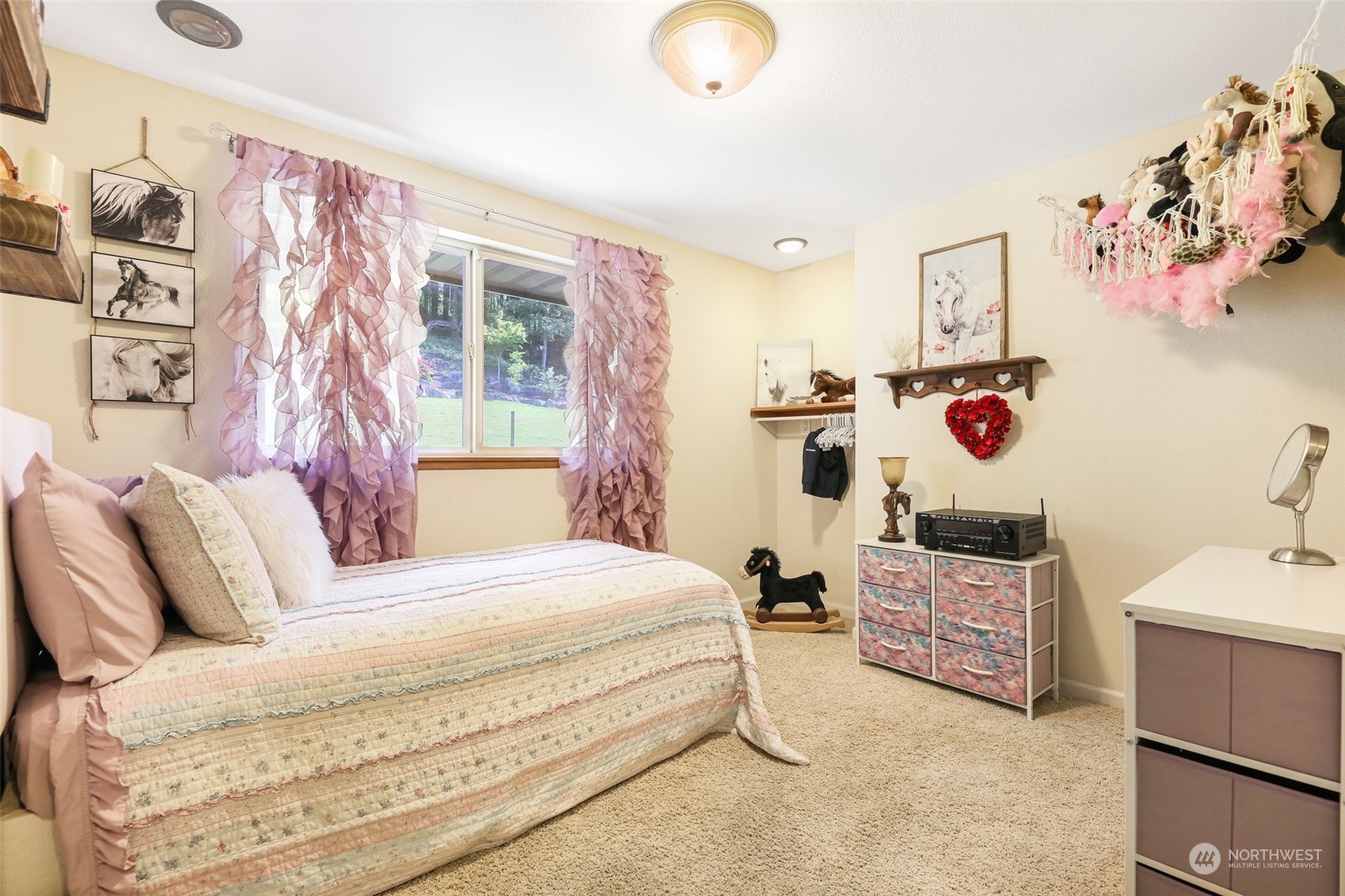 9707 North Cedarvale Loop Road Arlington, WA 98223 - Photo 12 of 40 Gallery Image 12