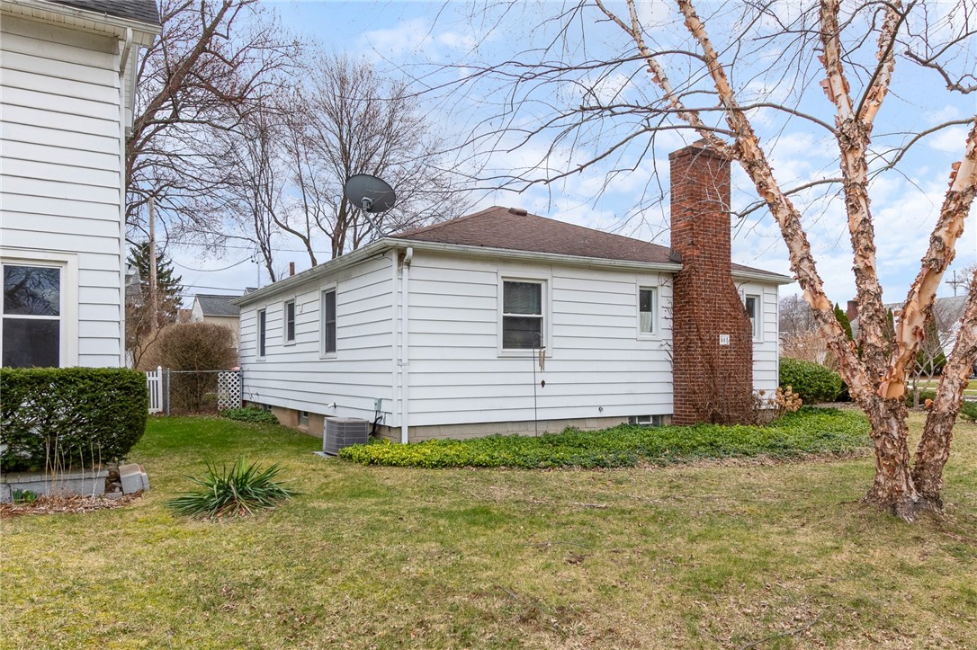 465 Laurelton Road Irondequoit, NY 14609 - Photo 7 of 43 The park-like yard will be BLOOMING shortly! So ma