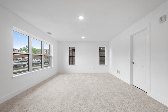 6417 Main Street Morton Grove, IL 60053 - Photo 3 of 23