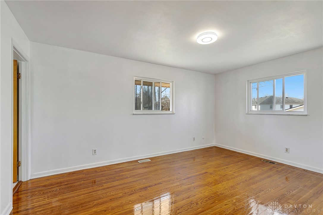 6507 Carnation Road Dayton, OH 45449 - Photo 26 of 42 Gallery Image 26