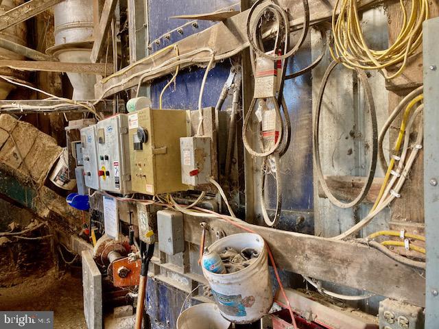 626 Millway Road Lititz, PA 17543 - Photo 9 of 19