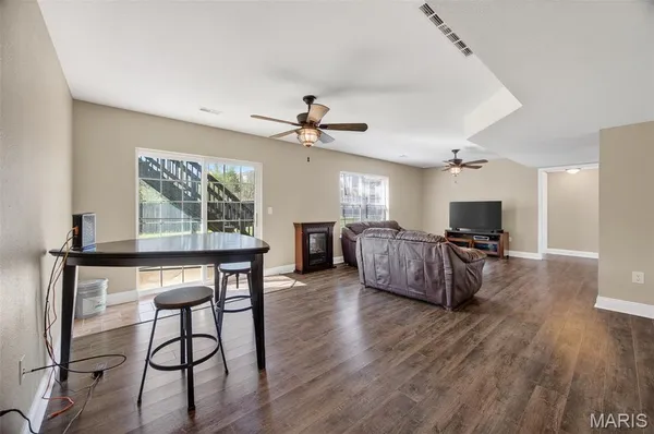 $339,900 | 133 Brush Creek Parkway, St. Robert, MO 65584