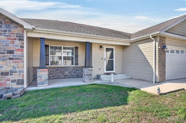 $339,900 | 133 Brush Creek Parkway, St. Robert, MO 65584