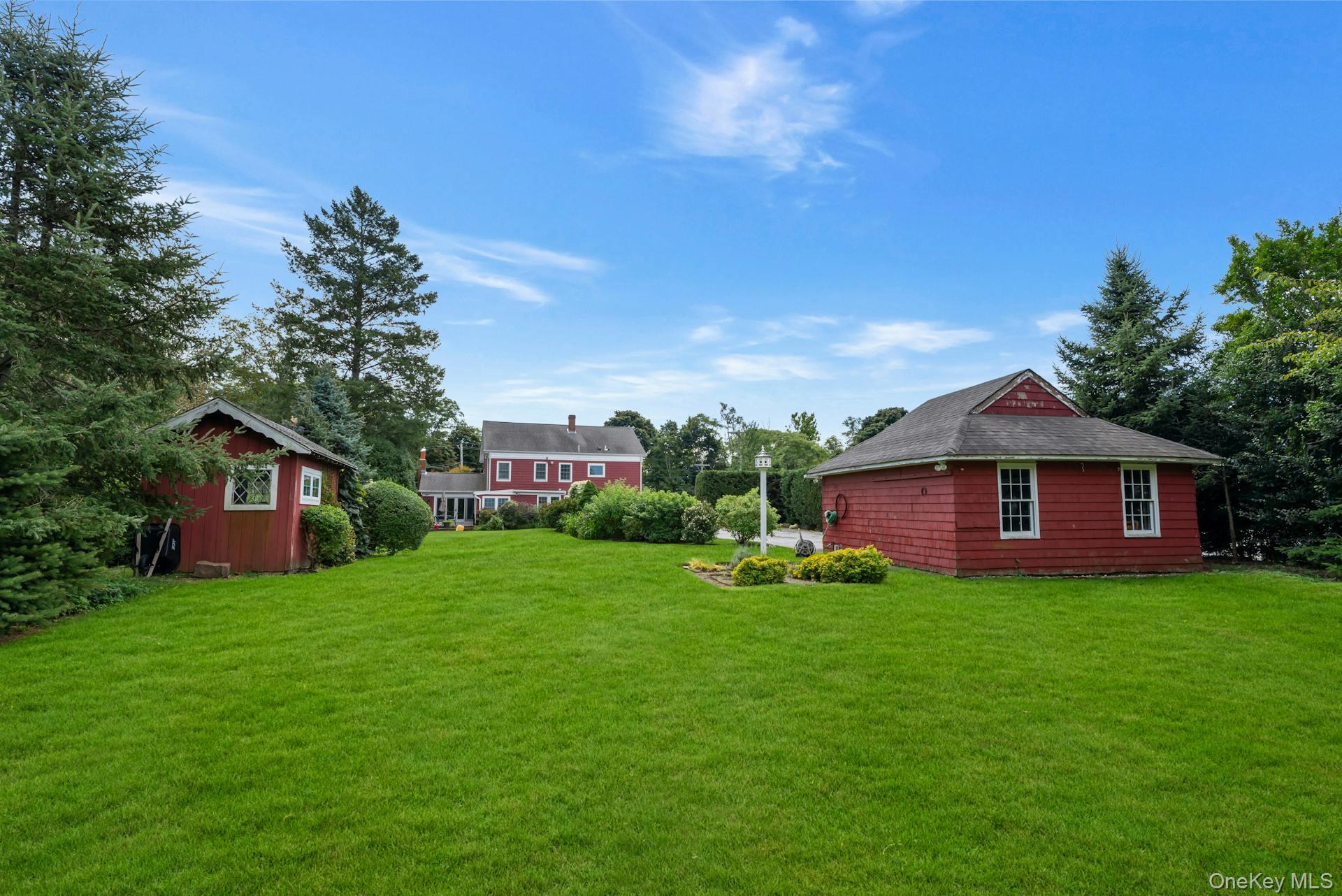 15405 Main Road Mattituck, NY 11952 - Photo 21 of 27