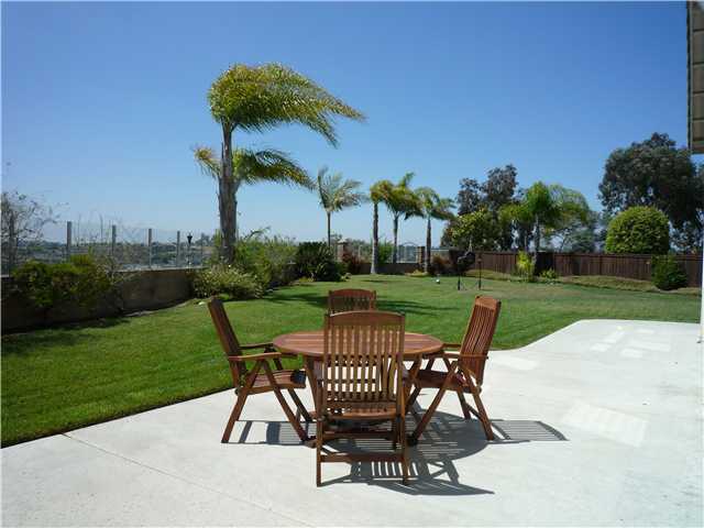 3832 Stoneridge Road Carlsbad, CA 92010 - Photo 13 of 19 Gallery Image 13