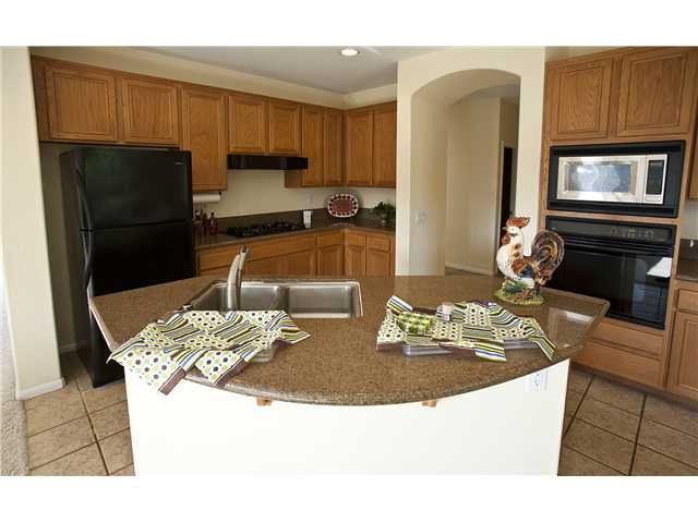 3832 Stoneridge Road Carlsbad, CA 92010 - Photo 6 of 19 Gallery Image 6