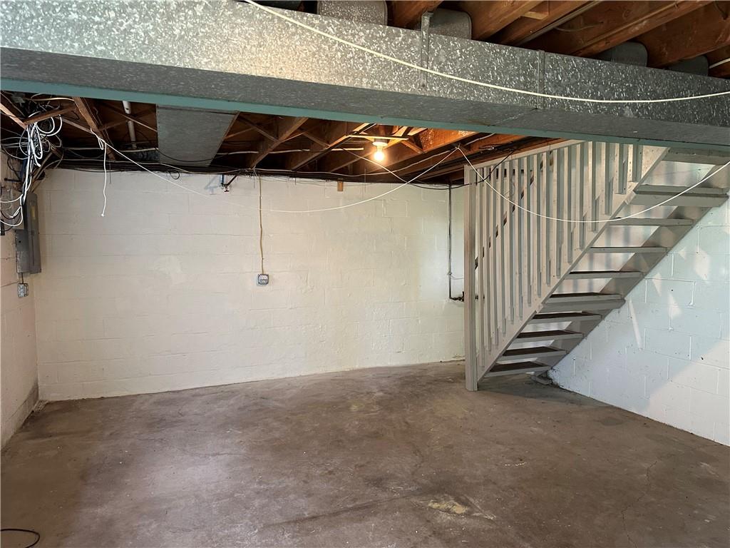 449 Hochberg Road Pittsburgh, PA 15235 - Photo 20 of 27 Gallery Image 20